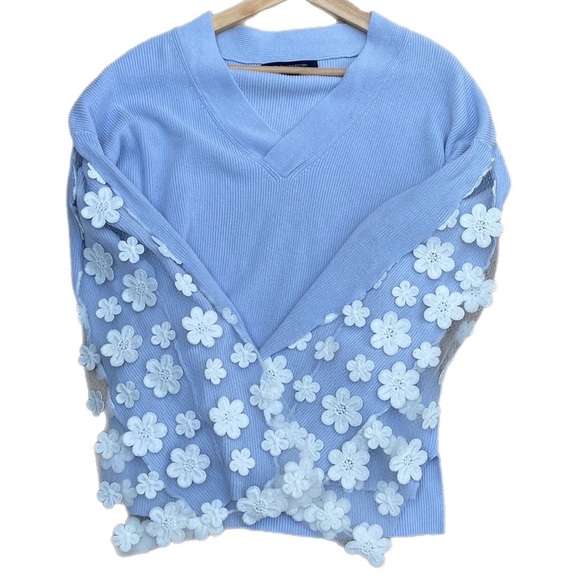 French Connection Caballo floral lace sleeve sweater in light blue size L - Picture 4 of 10